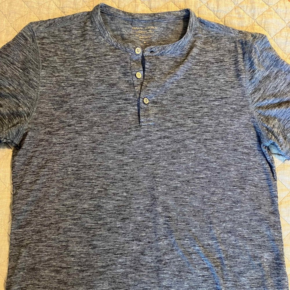 Banana Republic - Henley Short Sleeve Shirt